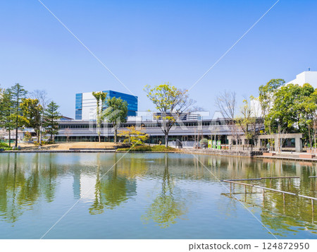 Tokyo Tama City Central Library 124872950