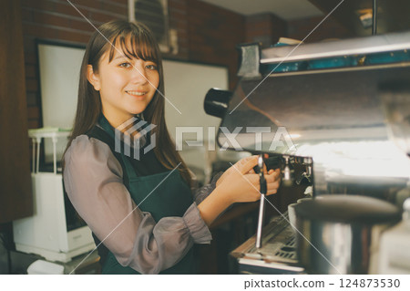 咖啡館 咖啡廳 cafe 124873530