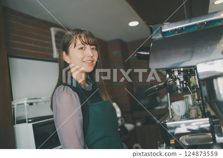 咖啡館 咖啡廳 cafe 124873559