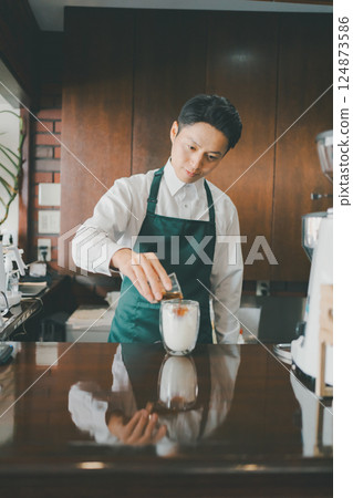 coffee shop, cafeteria, cafe 124873586