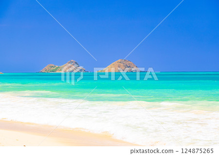 夏威夷假期:從歐胡島貝洛斯海灘眺望莫庫魯阿群島 夏威夷假期:從歐胡島貝洛斯海灘眺望莫庫魯阿群島 124875265