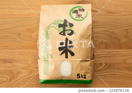 米袋裡的米 米袋裡的米 124876138