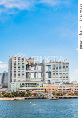 Tokyo: Odaiba on a clear day Tokyo: Odaiba on a clear day 124876354