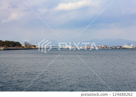 從函館港眺望 124880262