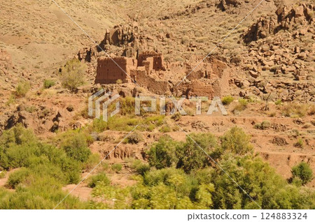 Morocco, ruins of the Kasbah 124883324