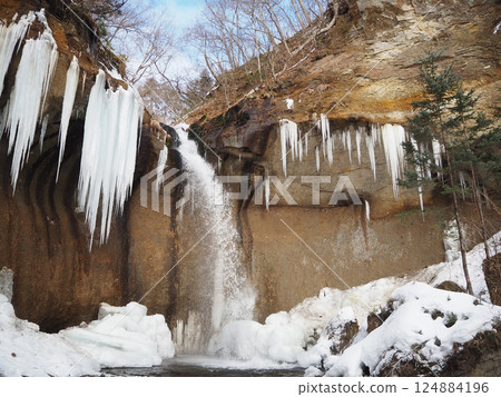 Shichijo Otaki icefall 124884196