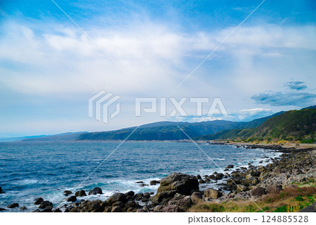 室戶岬的海岸線和壯麗的大海 |高知令人驚嘆的自然風光 124885528