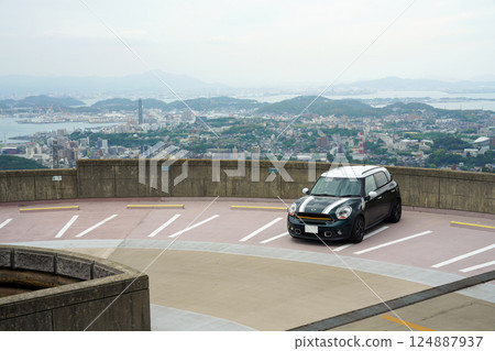 Mini Crossover in Observatory Parking Lot 124887937