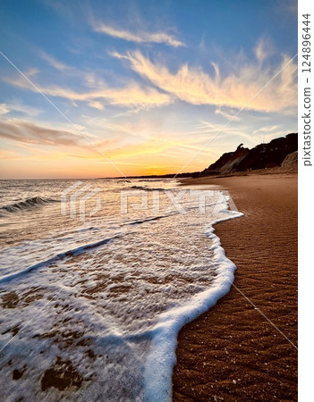 Falesia beach in sunset, Algarve, Portugal  124896444