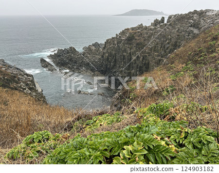 Rain Toboso 124903182