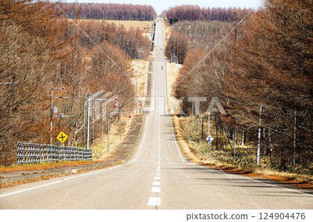 位於北海道中標津，靠近海洋台展望台，俗稱牛奶路 124904476