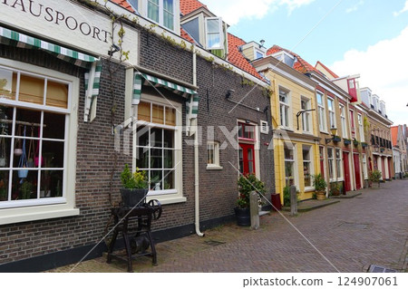 Old town of Delft, Netherlands Old town of Delft, Netherlands 124907061