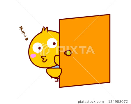 一隻小雞從門縫偷看 124908072