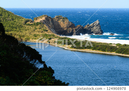 Scenery of Koshikijima: Nagame Beach 124908978