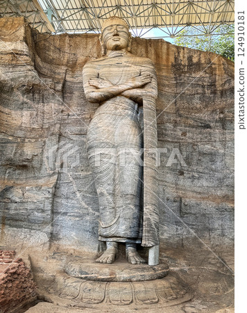 Gal Vihara Statue, Polonnaruwa Ruins, World Heritage Site Gal Vihara Statue, Polonnaruwa Ruins, World Heritage Site 124910181
