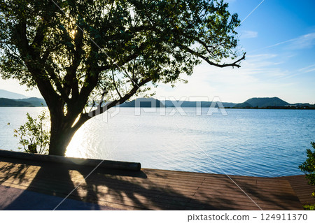 Lake Koyama in the evening from Oasis Park in Tottori City 124911370
