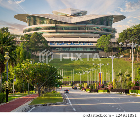 Pusat Konvensyen Antarabangsa building showcases modern architecture in Putrajaya, Malaysia 124911851