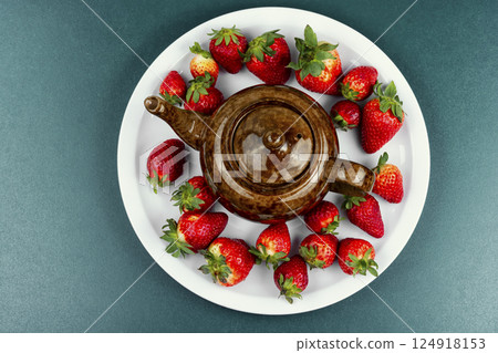 Summer strawberry tea. Summer strawberry tea. 124918153