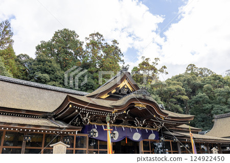 Ogami Shrine, Nara Prefecture / Worship hall (photographed in November 2024) 124922450