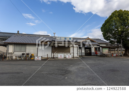 JR西日本櫻井線（萬葉真幌場線）三輪站 124922588