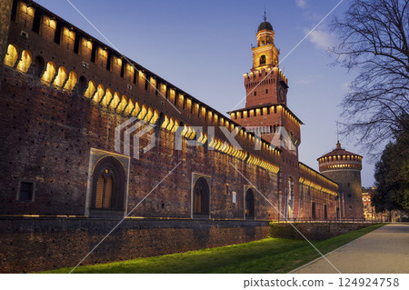 Amazing old middle age Sforza Castle and tower illuminated 124924758