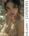 穿著白色比基尼的美麗的年輕女子 124926391