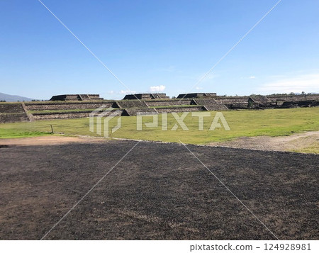 View of Teotihuacan, an ancient Mesoamerican city in Mexico. View from afar View of Teotihuacan, an ancient Mesoamerican city in Mexico. View from afar 124928981