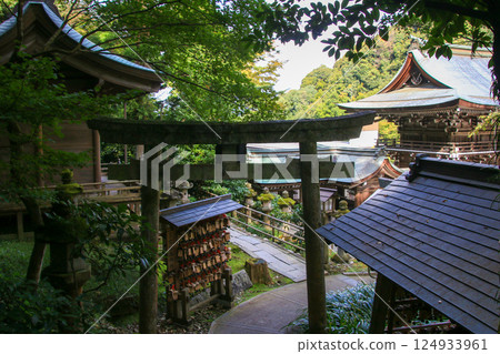 Ina waves shrine Ina waves shrine 124933961