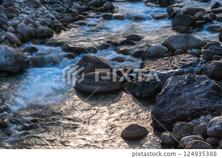 The valley of the Yakushima Offshore Alps (October) Miyanoura River, where it seems as if gods reside 124935388