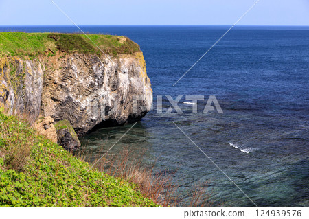 Cape Notoro, jutting out into the Sea of Okhotsk, Abashiri City, Hokkaido [May] 124939576