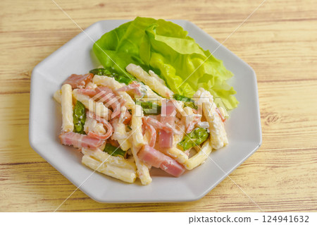 通心粉培根沙拉 124941632