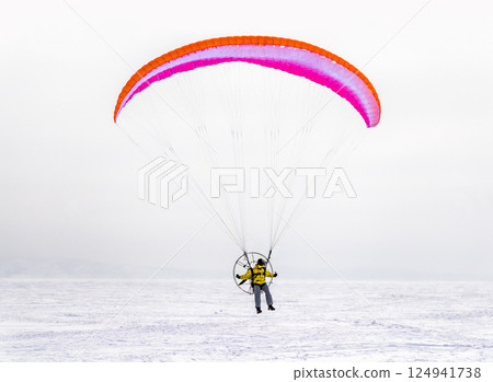 Winter kitesurfing 124941738