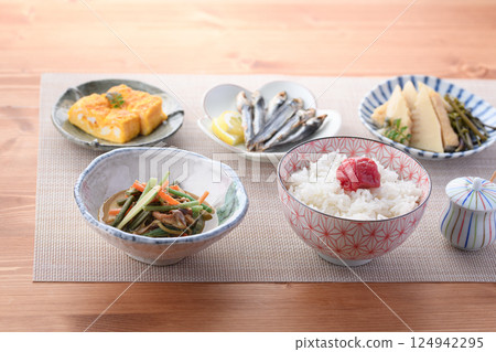 日本料理日式早餐圖片 日本料理日式早餐圖片 124942295