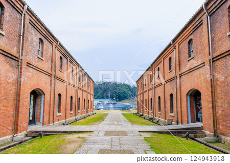 京都府舞鶴市舞鶴紅磚公園的春天 京都府舞鶴市舞鶴紅磚公園的春天 124943918