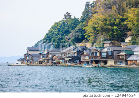 Spring in Ine, Kyoto Prefecture Spring in Ine, Kyoto Prefecture 124944554