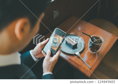 咖啡館 咖啡廳 蛋糕 124945605