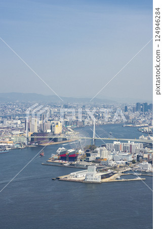 [豎圖]大阪城市風景 124946284