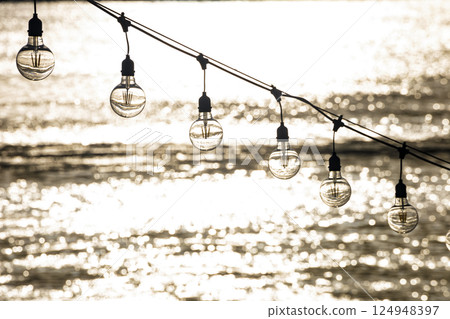 海邊的守護者，港灣的光芒 124948397