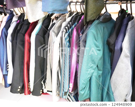Men's costume rental Men's costume rental 124948909