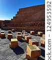 Stone cubes and layered walls at Teatro Andromeda in Sicily 124953592