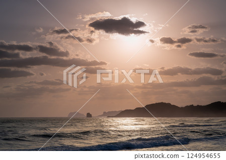 Spring Morning Glow with Keelung Islet in Jinshan. Spring Morning Glow with Keelung Islet in Jinshan. 124954655