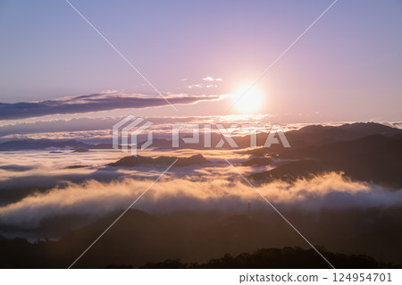 Golden Dawn: A Mountain's Awakening in Taiwan. 124954701