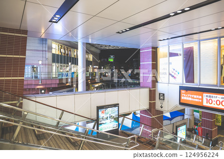 March 22 2025 Modern Shopping Mall Interior at Night Featuring Bright March 22 2025 Modern Shopping Mall Interior at Night Featuring Bright 124956224