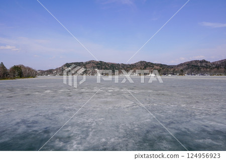 Tobetsu Owl Lake (Tobetsu Dam) Tobetsu Owl Lake (Tobetsu Dam) 124956923