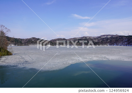 Tobetsu Owl Lake (Tobetsu Dam) Tobetsu Owl Lake (Tobetsu Dam) 124956924