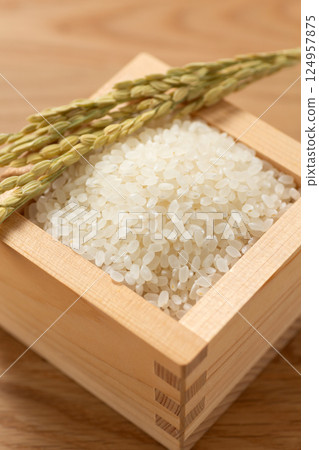 White rice White rice 124957875