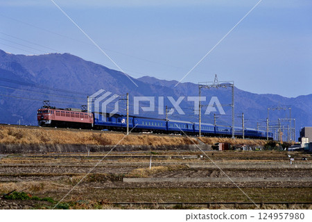 2007: EF8146 Blue Train Nihonkai No. 4 running on the Kosei Line 2007: EF8146 Blue Train Nihonkai No. 4 running on the Kosei Line 124957980