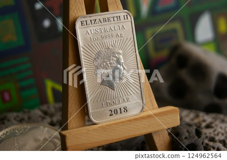 Australian 1 Dollar Elizabeth II 2018 Chinese Dragon Bullion Bar 124962564