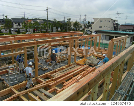 木造房屋07 124967470