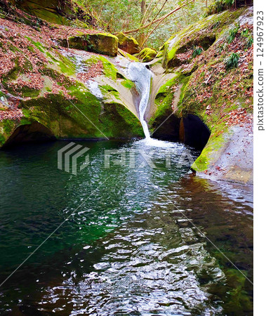 龍之邊緣 124967923